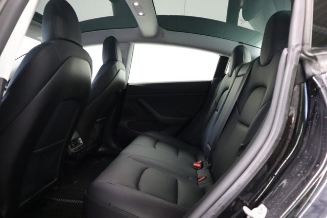 2019 TESLA MODEL 3 - 16