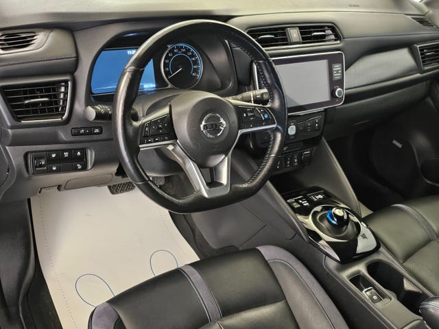 2021 NISSAN LEAF - 15