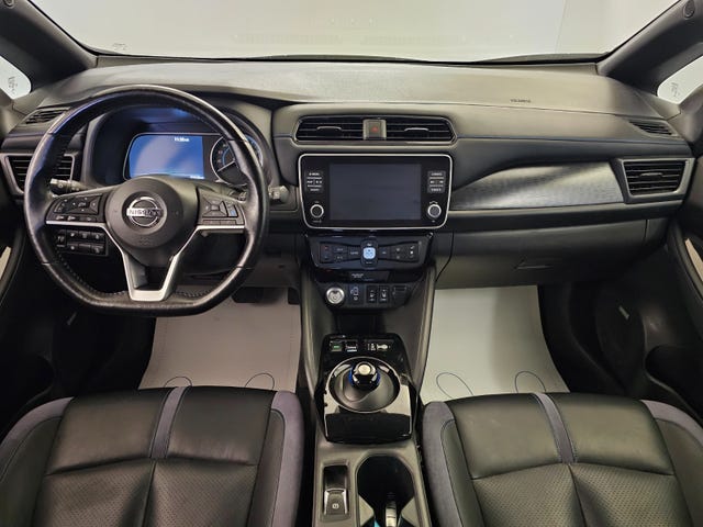 2021 NISSAN LEAF - 17