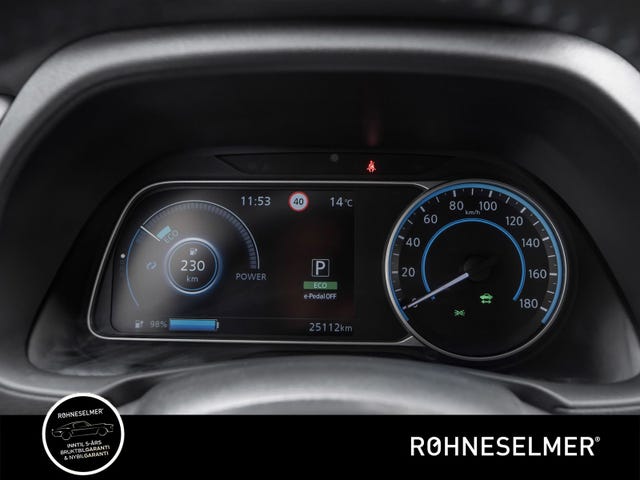 2021 NISSAN LEAF - 9