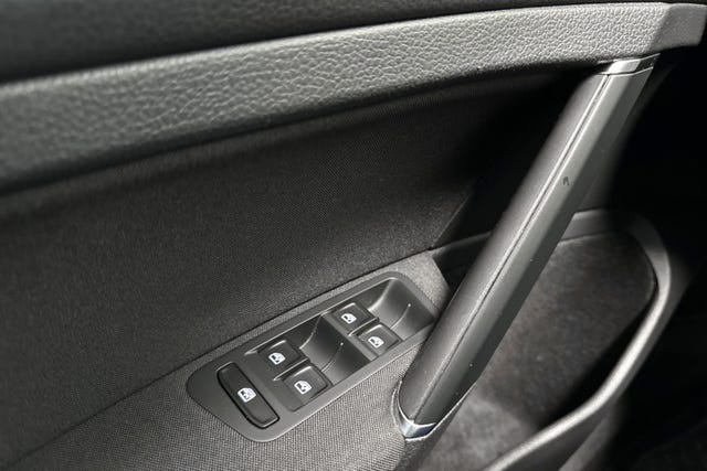 2019 VOLKSWAGEN GOLF - 13