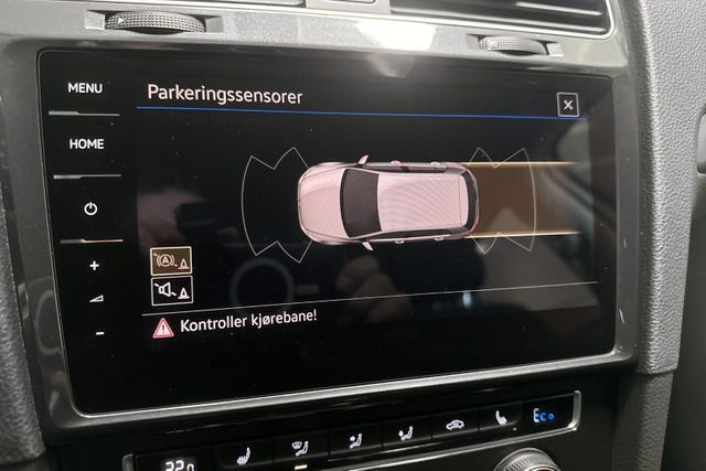 2019 VOLKSWAGEN GOLF - 18