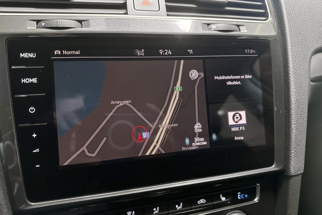 2019 VOLKSWAGEN GOLF - 19