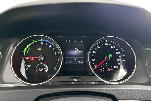2019 VOLKSWAGEN GOLF - 9