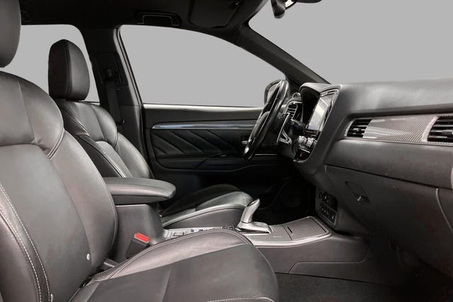 2020 MITSUBISHI OUTLANDER - 22