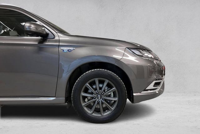 2020 MITSUBISHI OUTLANDER - 9