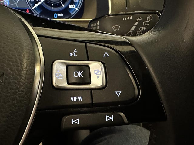 2019 VOLKSWAGEN GOLF - 7