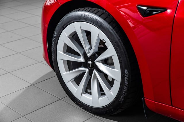 2021 TESLA MODEL 3 - 12