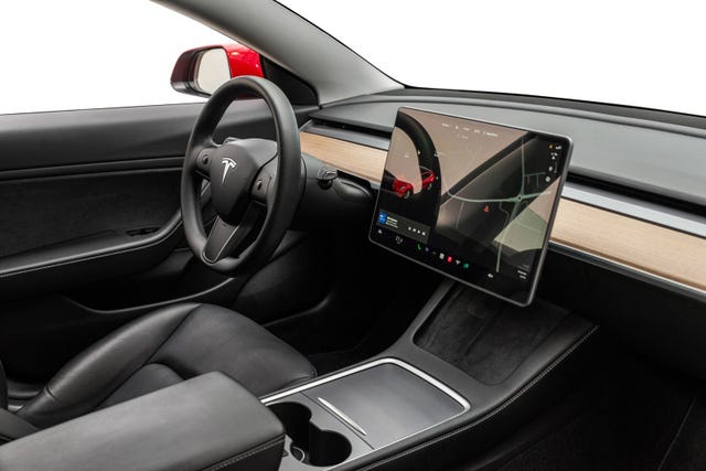 2021 TESLA MODEL 3 - 32