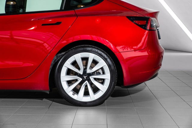 5YJ3E7EB3MF888378 2021 TESLA MODEL 3-5