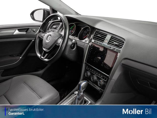 2019 VOLKSWAGEN GOLF - 10