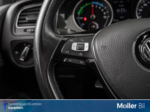 2019 VOLKSWAGEN GOLF - 14