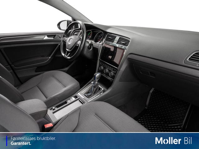 2019 VOLKSWAGEN GOLF - 11