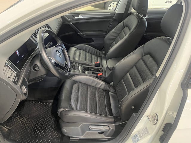 2019 VOLKSWAGEN GOLF - 9
