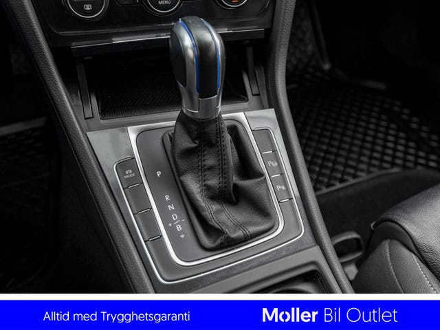 2018 VOLKSWAGEN GOLF - 27