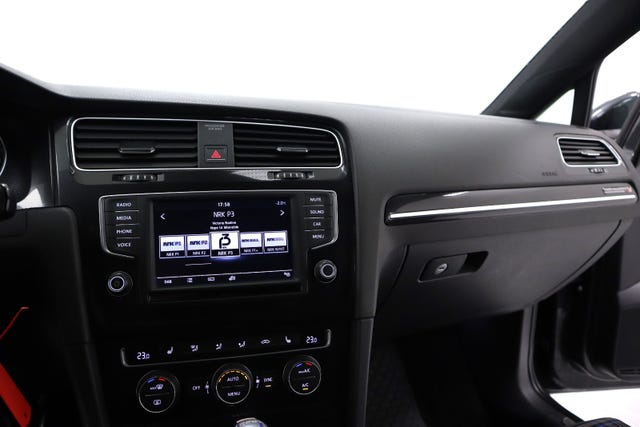 2015 VOLKSWAGEN GOLF - 12