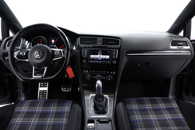 2015 VOLKSWAGEN GOLF - 10