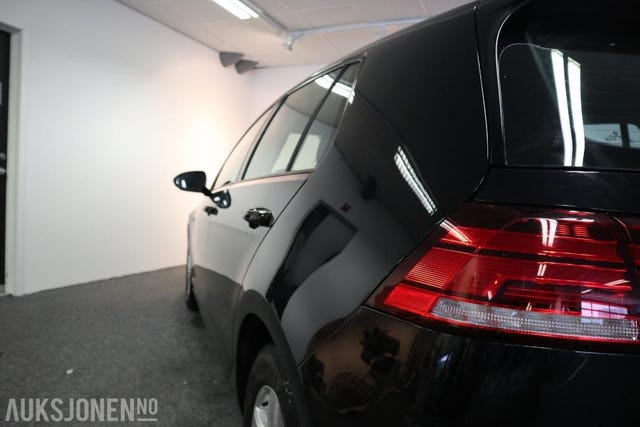 2018 VOLKSWAGEN GOLF - 13