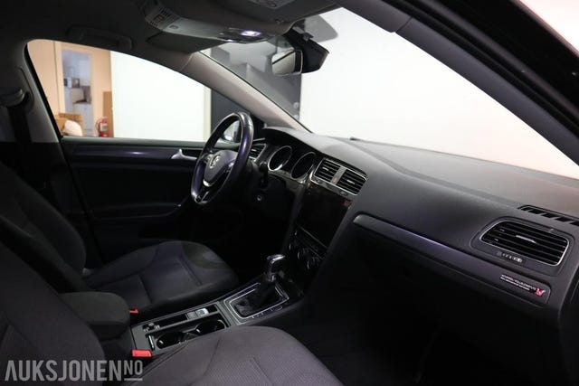 2018 VOLKSWAGEN GOLF - 17