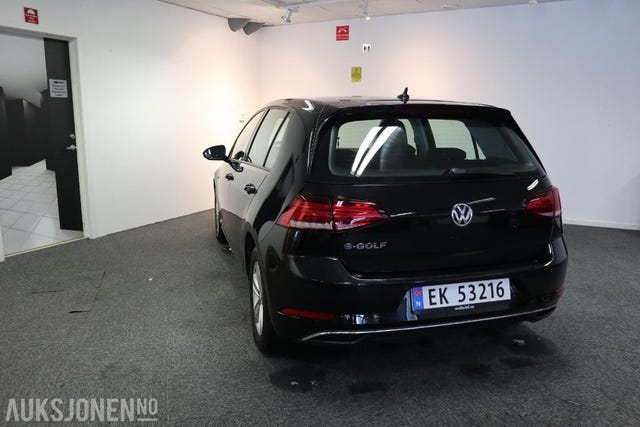 2018 VOLKSWAGEN GOLF - 8