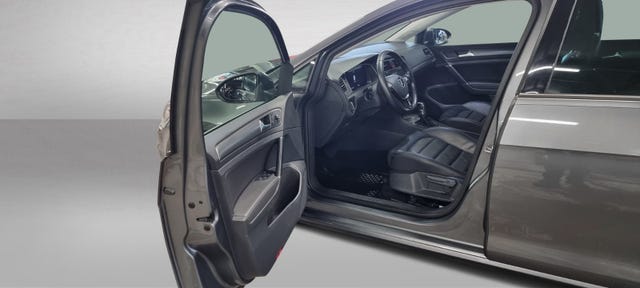 2019 VOLKSWAGEN GOLF - 9