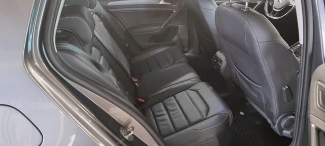 2019 VOLKSWAGEN GOLF - 24