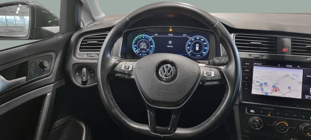 2019 VOLKSWAGEN GOLF - 13