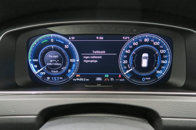 2019 VOLKSWAGEN GOLF - 18
