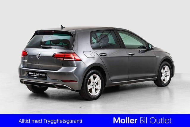 WVWZZZAUZJ8901306 2018 VOLKSWAGEN GOLF-1