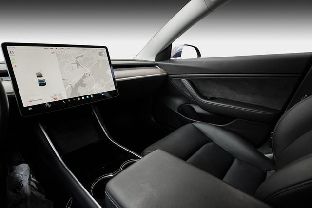2019 TESLA MODEL 3 - 18