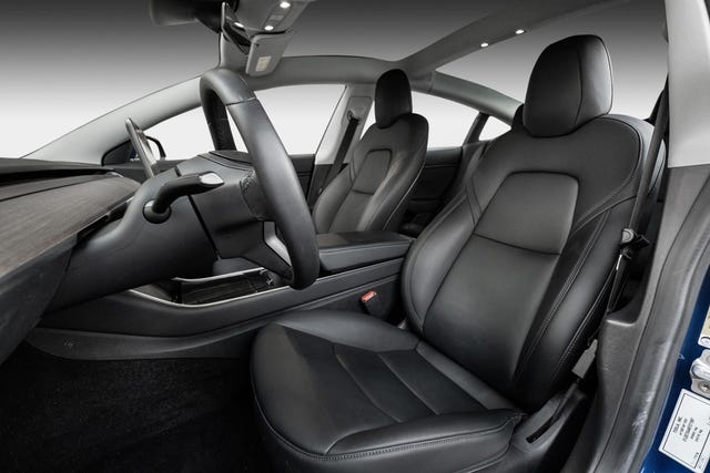 2019 TESLA MODEL 3 - 8