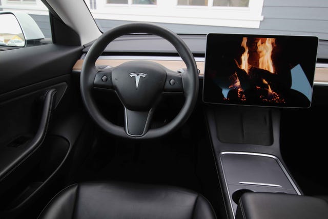 2021 TESLA MODEL 3 - 11