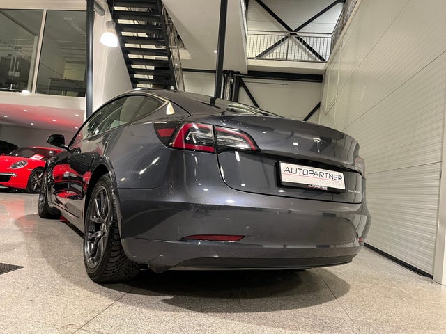 2021 TESLA MODEL 3 - 10