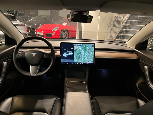 2021 TESLA MODEL 3 - 12
