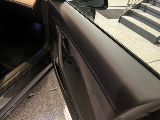 2021 TESLA MODEL 3 - 23