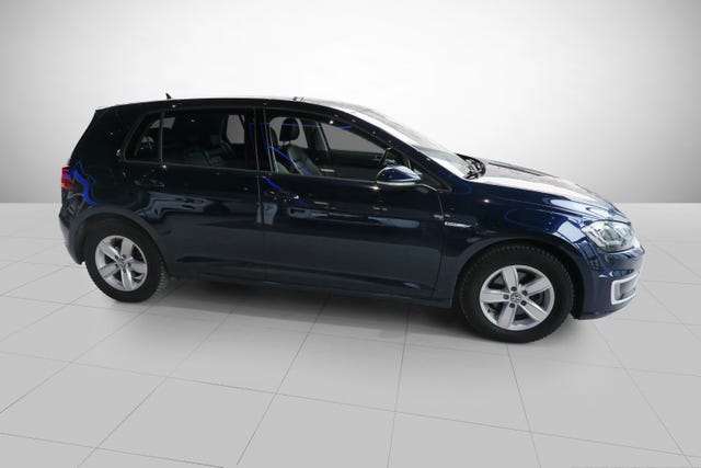 WVWZZZAUZKW901348 2019 VOLKSWAGEN GOLF-2