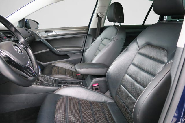 2019 VOLKSWAGEN GOLF - 11