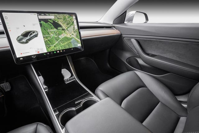 2019 TESLA MODEL 3 - 19