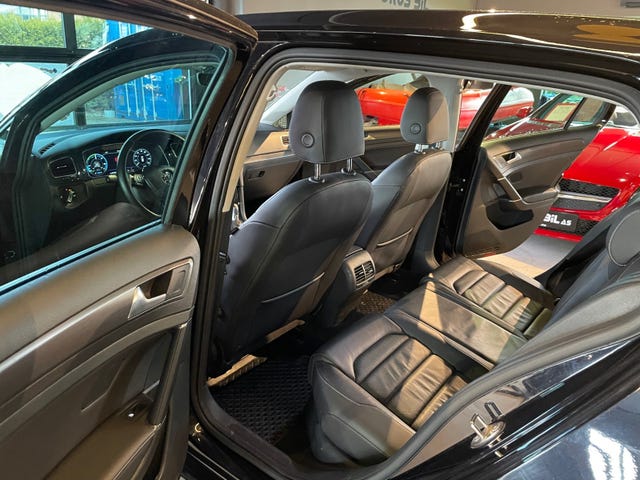 2019 VOLKSWAGEN GOLF - 35