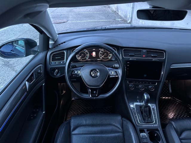 2019 VOLKSWAGEN GOLF - 14