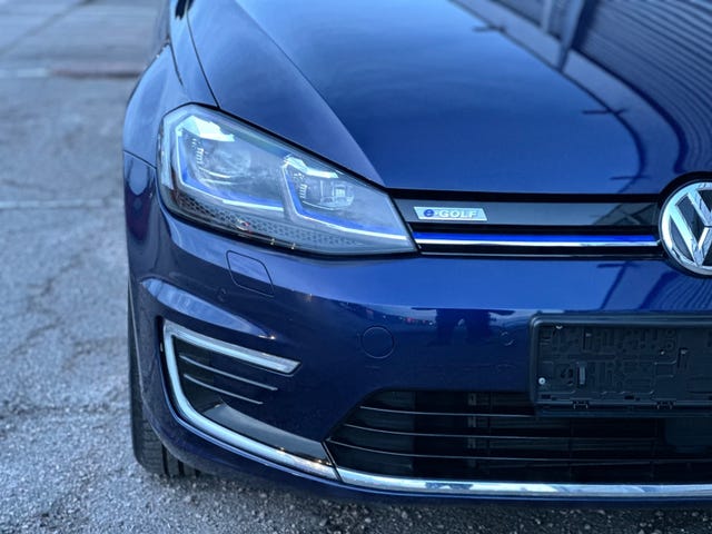 2019 VOLKSWAGEN GOLF - 10