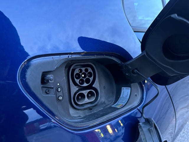 2019 VOLKSWAGEN GOLF - 37