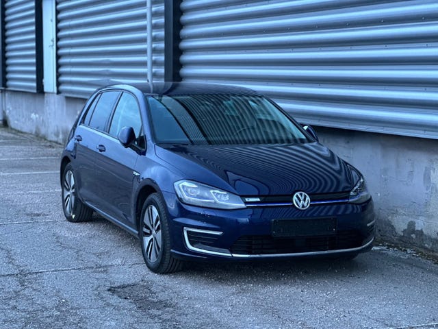 2019 VOLKSWAGEN GOLF - 8