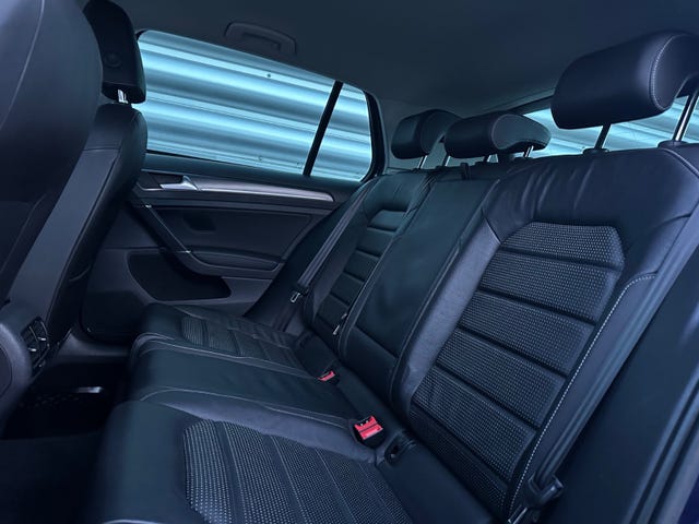 2019 VOLKSWAGEN GOLF - 12