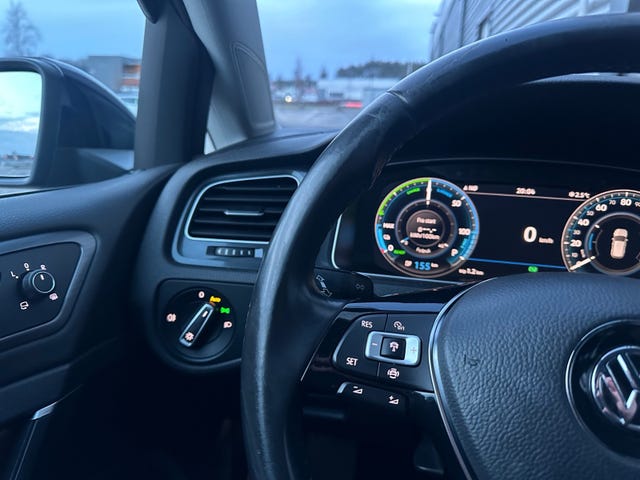 2019 VOLKSWAGEN GOLF - 21