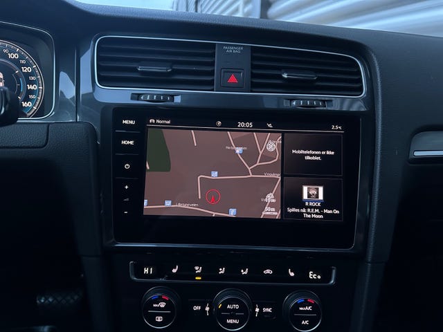 2019 VOLKSWAGEN GOLF - 31