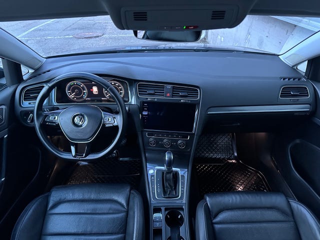 2019 VOLKSWAGEN GOLF - 13