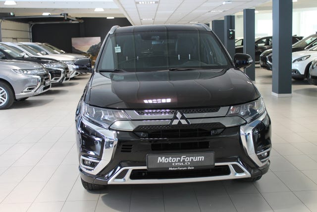 JMBXDGG3WLZ015070 2020 MITSUBISHI OUTLANDER-1