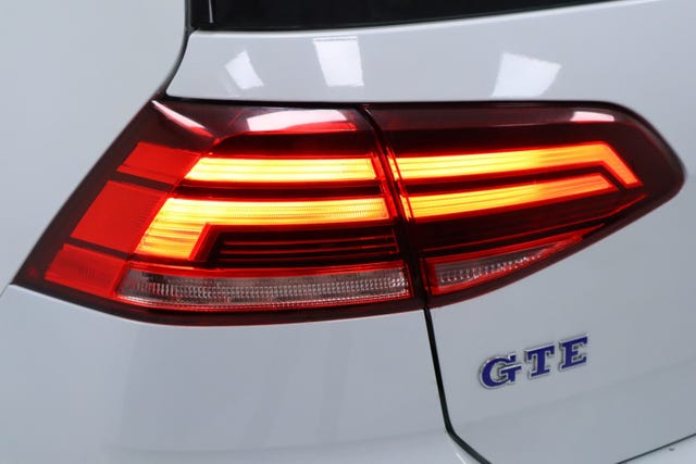 2018 VOLKSWAGEN GOLF - 8