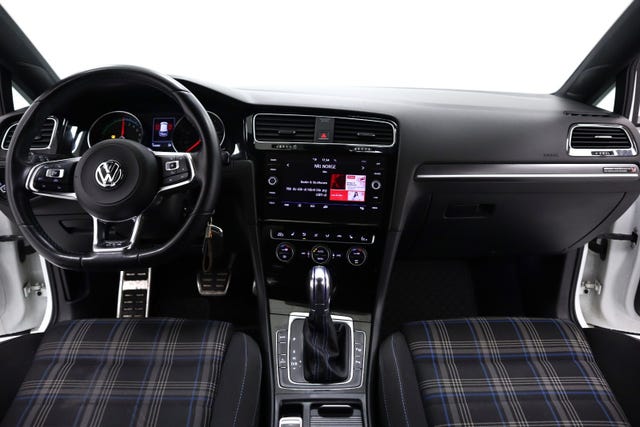 2018 VOLKSWAGEN GOLF - 10